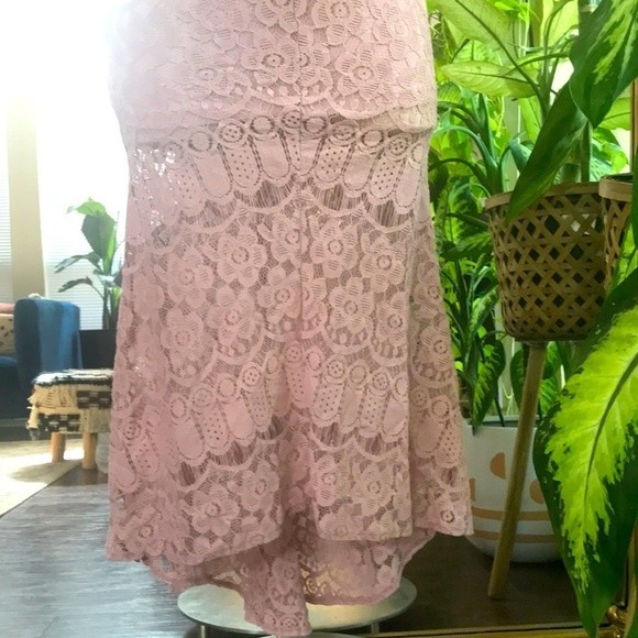 Pink Lace off shoulder Dress - Picture 3 of 10